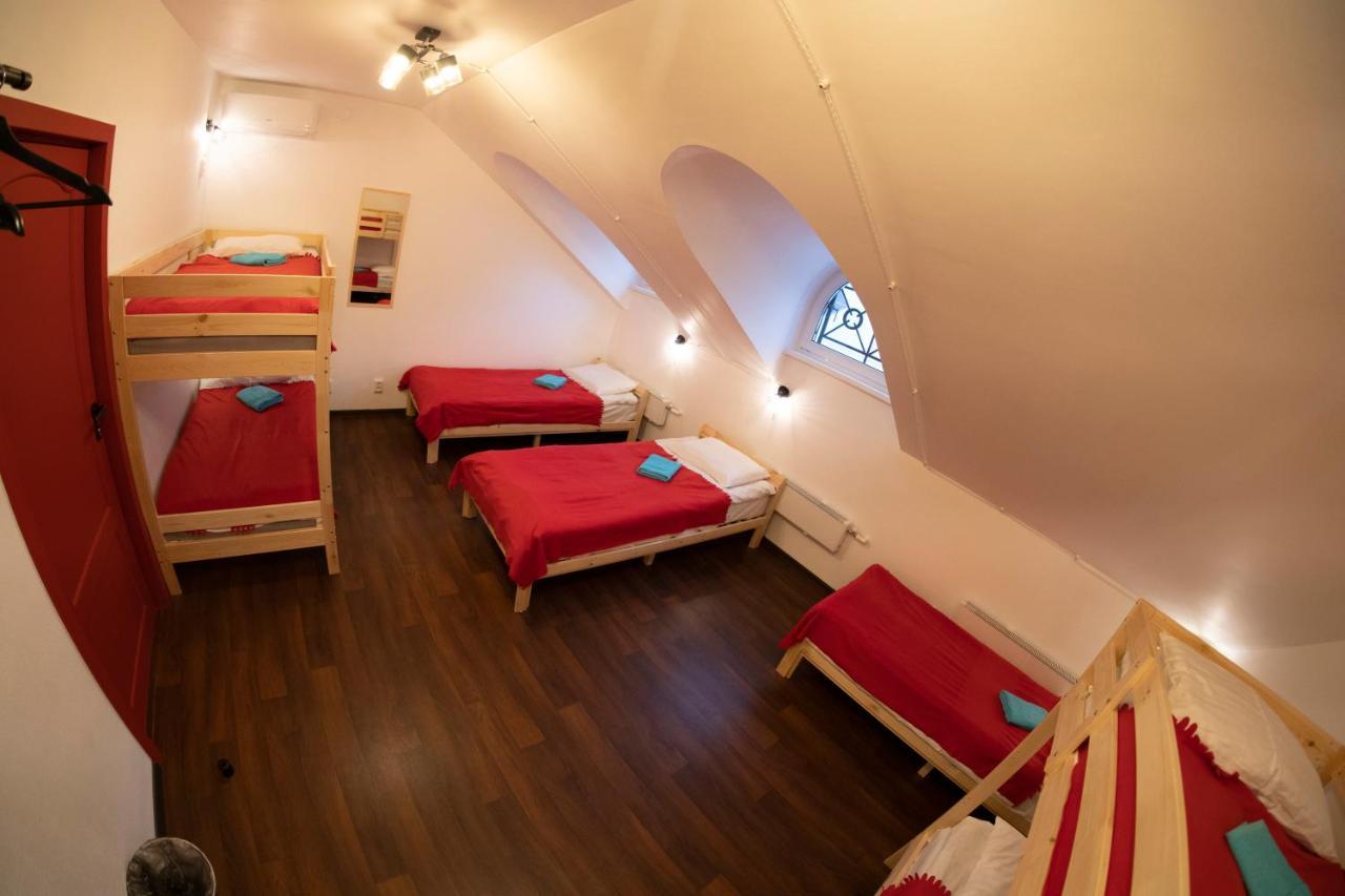 سانت بطرسبرغ Attic Hostel Saint-Petersburg المظهر الخارجي الصورة